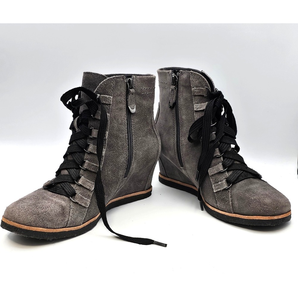 Earth Kalmara Charcoal Gray Suede Leather Wedge Booties 7B